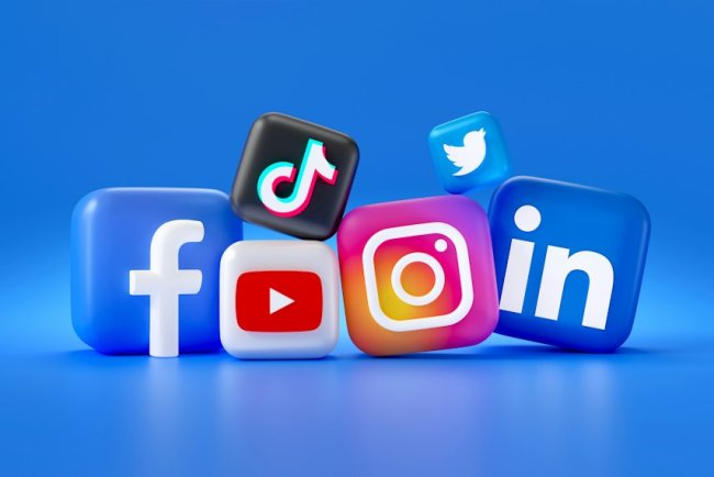 AI Social Media Post Generator — 30 Days of Content in 1 Hour (2026)